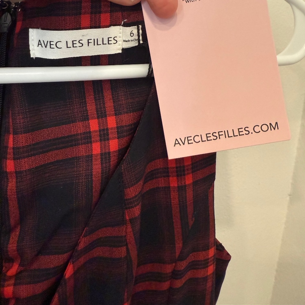 Avec Les Filles midi dress NWT , red and black plaid - Picture 3 of 4